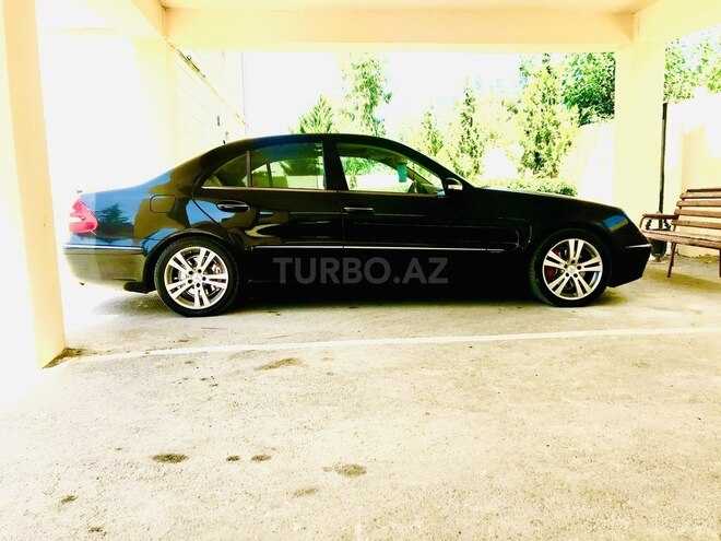 Mercedes E 240 2003, 311,000 km - 2.6 l - Zərdab