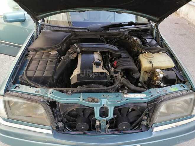 Mercedes C 280 1995, 396,000 km - 2.8 l - Bakı
