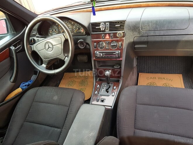 Mercedes C 180 1997, 290,000 km - 1.8 л - Bakı