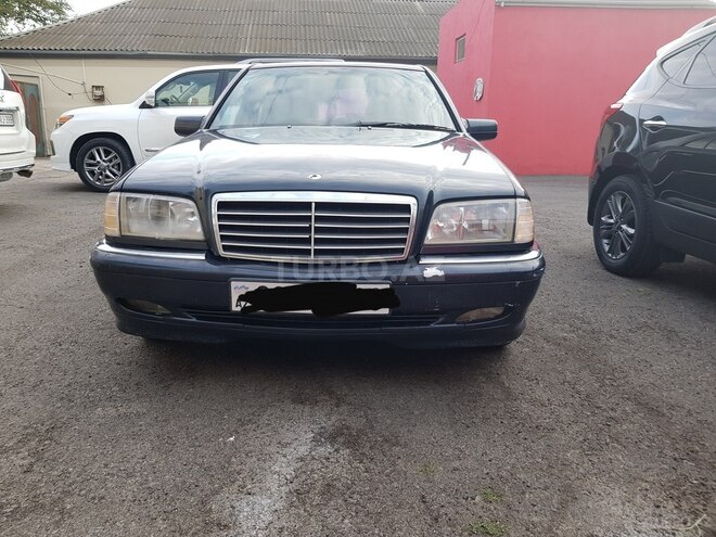 Mercedes C 180 1997, 290,000 km - 1.8 л - Bakı