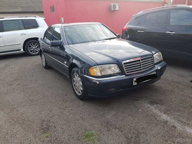 Mercedes C 180 1997, 290,000 km - 1.8 л - Bakı