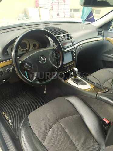 Mercedes E 240 2004, 264,000 km - 2.6 l - Bakı