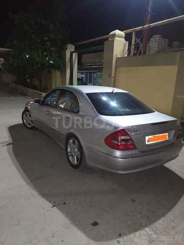 Mercedes E 240 2004, 264,000 km - 2.6 l - Bakı