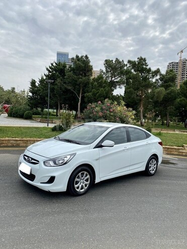 Hyundai Accent 2014, 132,000 km - 1.6 л - Bakı