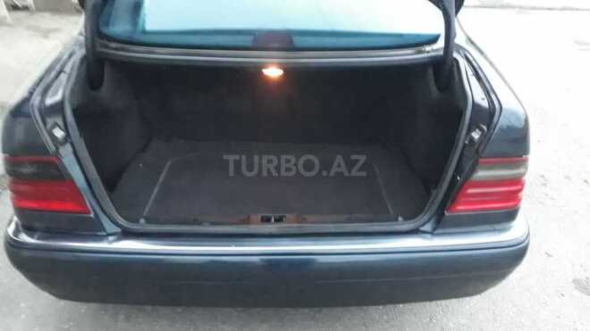 Mercedes E 320 1997, 250,000 km - 3.2 л - Bərdə