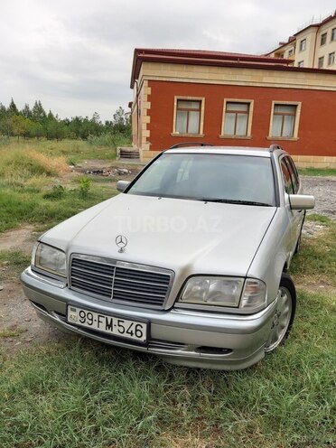 Mercedes C 180 1999, 310,000 km - 1.8 л - Yevlax