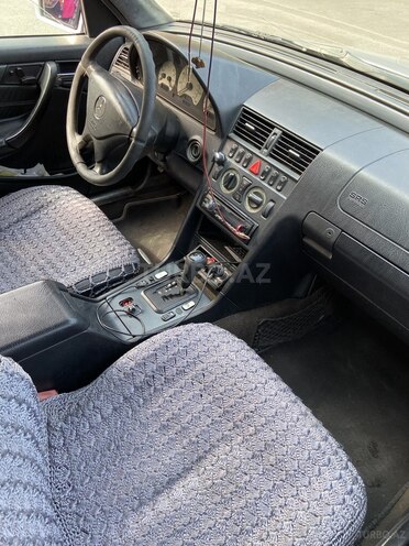 Mercedes C 230 2000, 390,211 km - 2.3 l - Bakı