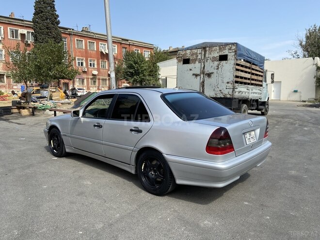 Mercedes C 230 2000, 390,211 km - 2.3 l - Bakı