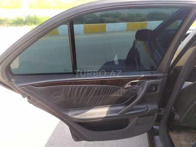 Mercedes E 320 2000, 190,000 km - 3.2 l - Bakı