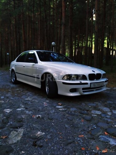 BMW 530 2001, 246,000 km - 3.0 l - Bakı