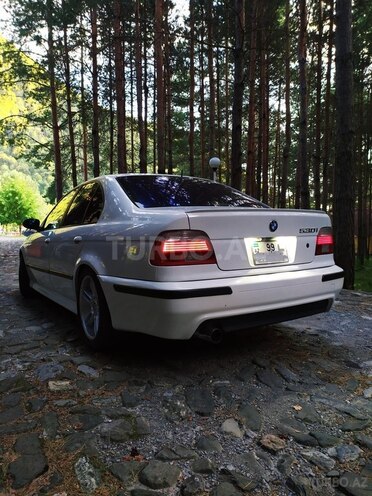 BMW 530 2001, 246,000 km - 3.0 l - Bakı