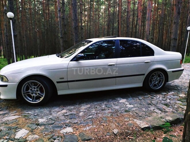 BMW 530 2001, 246,000 km - 3.0 l - Bakı