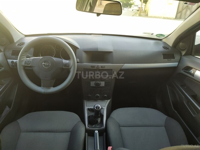 Opel Astra 2006, 177,000 km - 1.4 l - Bakı