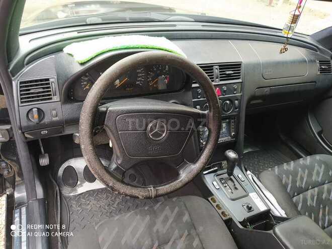 Mercedes C 200 2000, 391,000 km - 2.0 l - Bakı