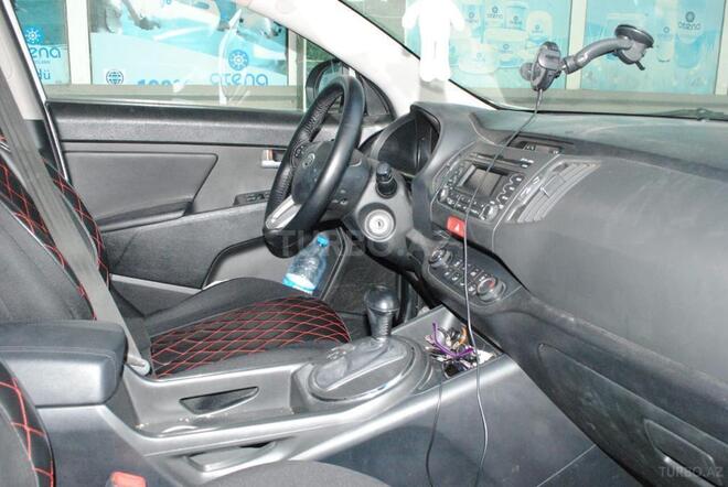 Kia Sportage 2011, 79,000 km - 2.0 l - Bakı