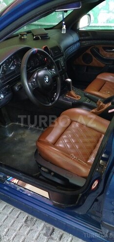 BMW 525 2001, 300,000 km - 2.5 l - Saatlı