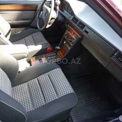 Mercedes E 200 1991, 227,850 km - 2.0 l - Sumqayıt