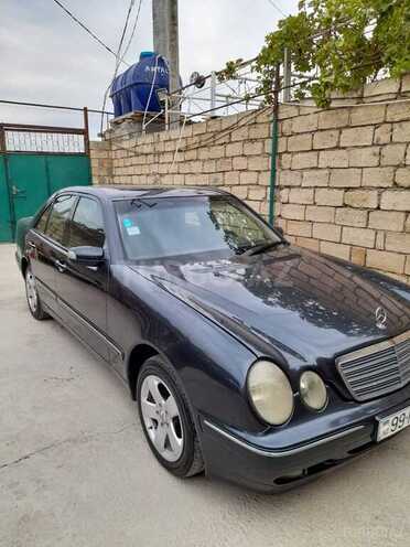 Mercedes E 220 1999, 541,000 km - 2.2 l - Sumqayıt