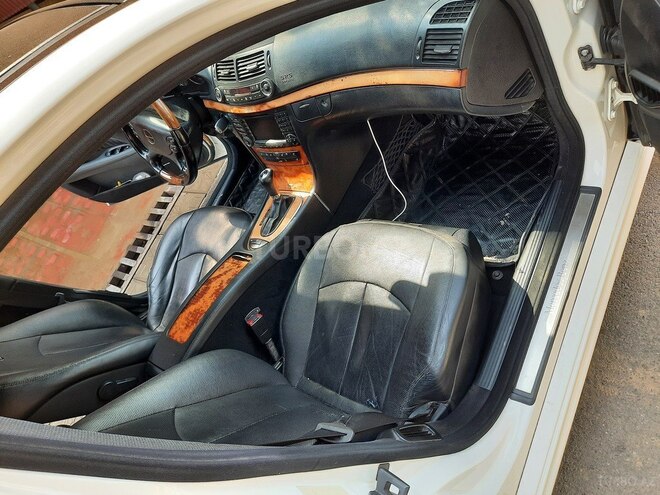Mercedes E 350 2008, 228,422 km - 3.5 l - Ağcabədi