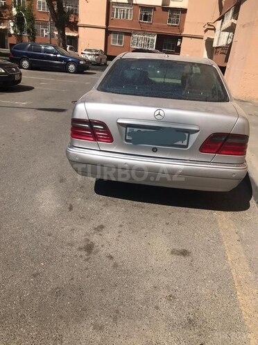 Mercedes E 280 1998, 390,000 km - 2.8 l - Bakı
