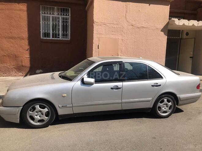 Mercedes E 280 1998, 390,000 km - 2.8 l - Bakı