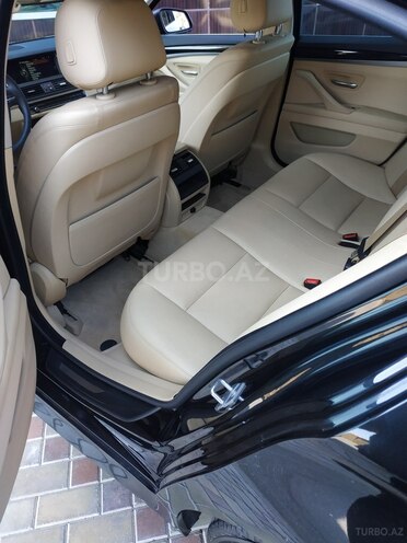 BMW 528 2013, 72,000 km - 2.0 л - Bakı