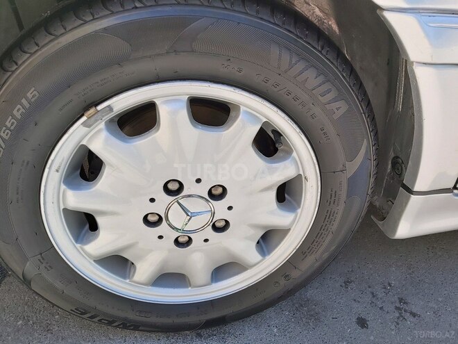 Mercedes C 180 1998, 390,000 km - 1.8 l - Yevlax
