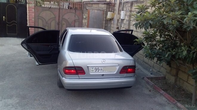 Mercedes E 230 1996, 350,000 km - 2.3 л - Bakı
