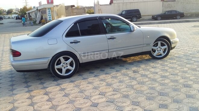 Mercedes E 230 1996, 350,000 km - 2.3 л - Bakı