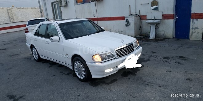 Mercedes C 220 1999, 417,000 km - 2.2 l - Bakı