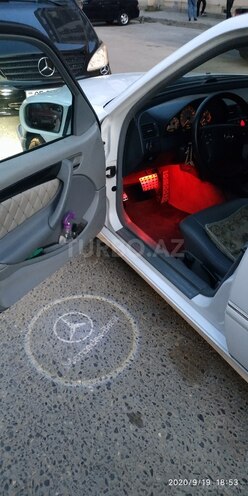 Mercedes C 220 1999, 417,000 km - 2.2 l - Bakı