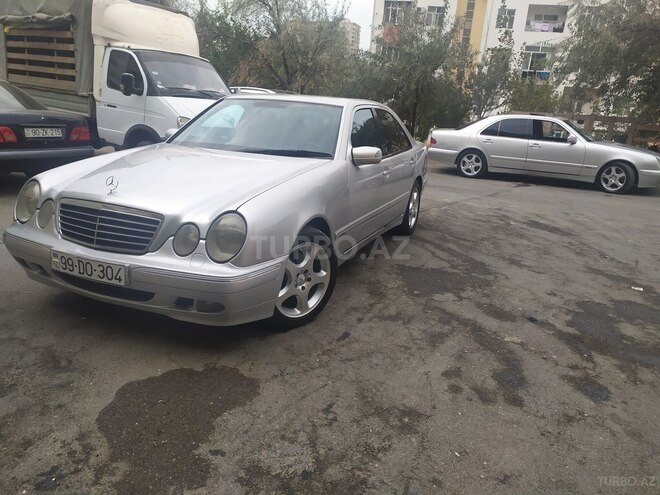 Mercedes E 270 2000, 313,000 km - 2.7 l - Bakı