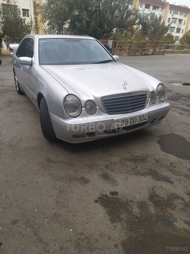 Mercedes E 270 2000, 313,000 km - 2.7 l - Bakı