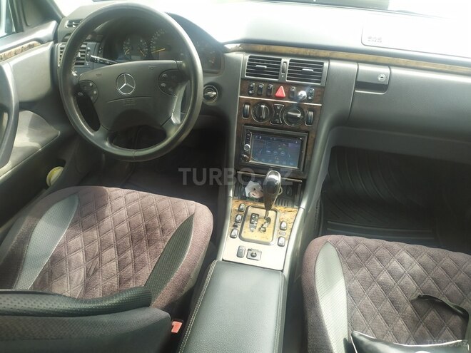 Mercedes E 270 2000, 313,000 km - 2.7 l - Bakı