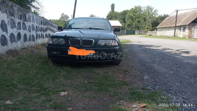 BMW 323 1998, 318,000 km - 2.5 l - Zaqatala