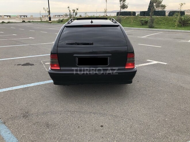 Mercedes C 180 1998, 420,024 km - 1.8 л - Bakı