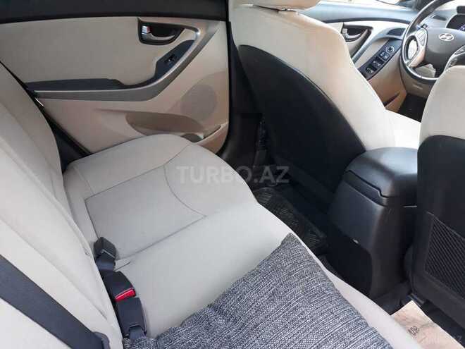 Hyundai Elantra 2015, 66,000 km - 2.0 l - Bakı