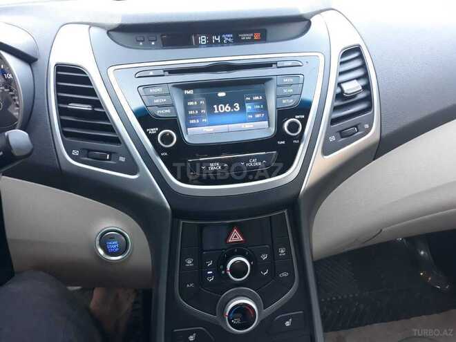 Hyundai Elantra 2015, 66,000 km - 2.0 l - Bakı