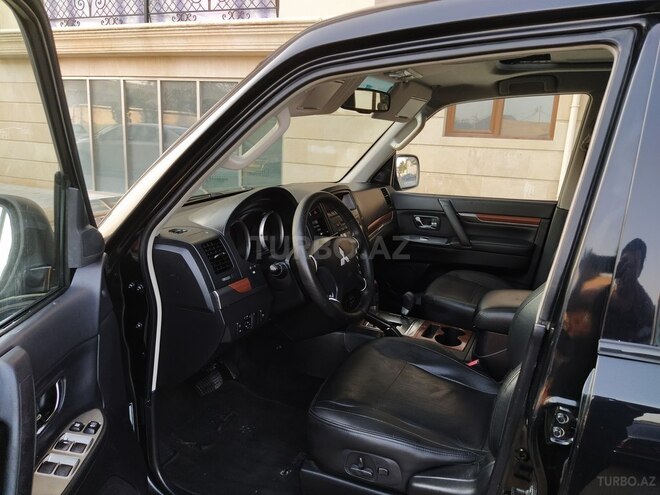 Mitsubishi Pajero 2007, 159,000 km - 3.0 l - Bakı