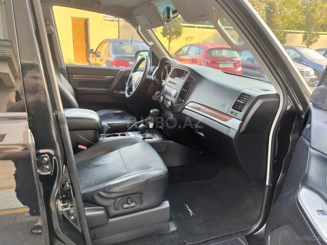 Mitsubishi Pajero 2007, 159,000 km - 3.0 l - Bakı