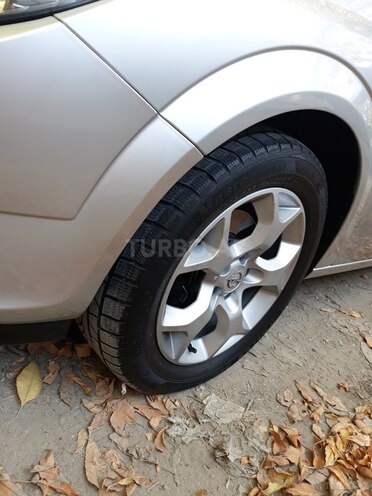 Opel Astra 2006, 174,000 km - 1.4 l - Bakı