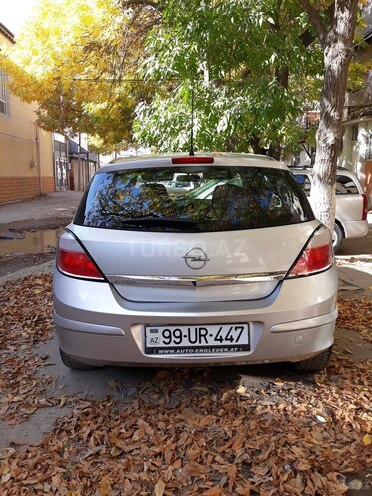 Opel Astra 2006, 174,000 km - 1.4 l - Bakı
