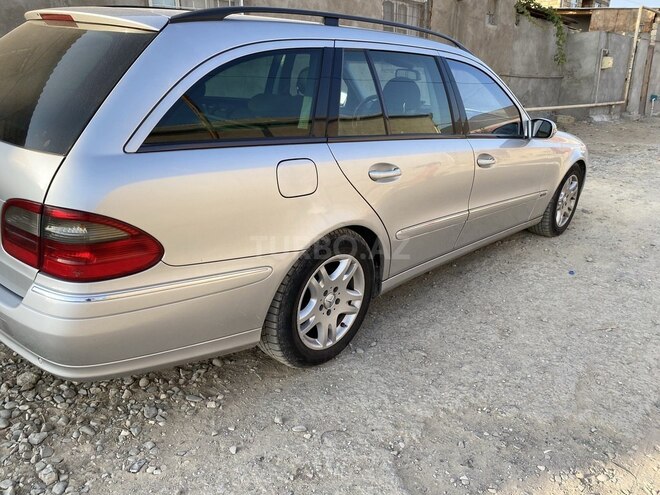 Mercedes E 220 2003, 447,700 km - 2.2 l - Bakı