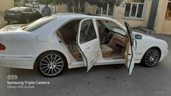 Mercedes E 320 1999, 210,000 km - 3.2 l - Bakı