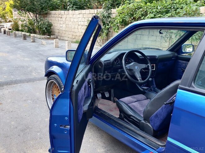 BMW 325 1986, 300,000 km - 2.5 l - Bakı