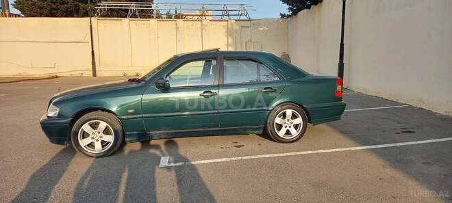 Mercedes C 180 1999, 340,000 km - 2.0 л - Bakı