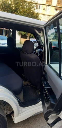 Mitsubishi Pajero io 1999, 185,000 km - 2.0 l - Bakı