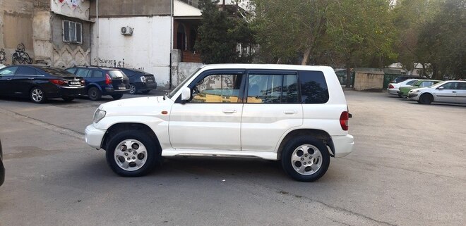 Mitsubishi Pajero io 1999, 185,000 km - 2.0 l - Bakı