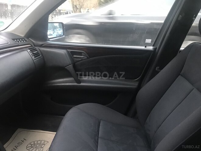 Mercedes E 240 1998, 256,000 km - 2.4 л - Bakı