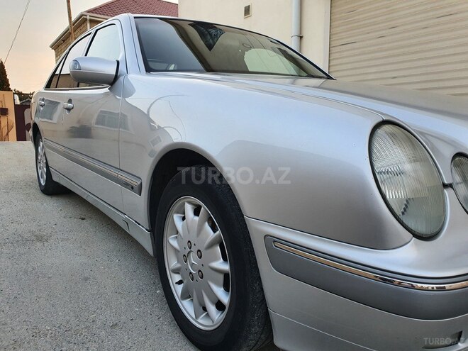 Mercedes E 240 2001, 237,000 km - 2.6 л - Bakı